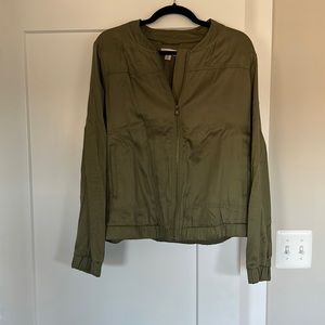 Army / Camo Green Zip Jacket Size XL